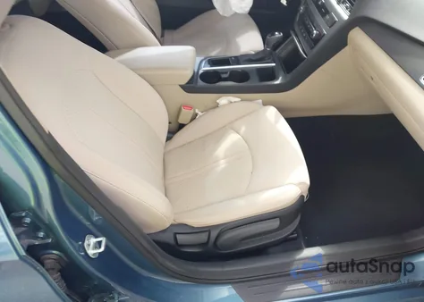 2015 Hyundai Sonata z USA, uszkodzony, nr VIN 5NPE42AF9FH095986